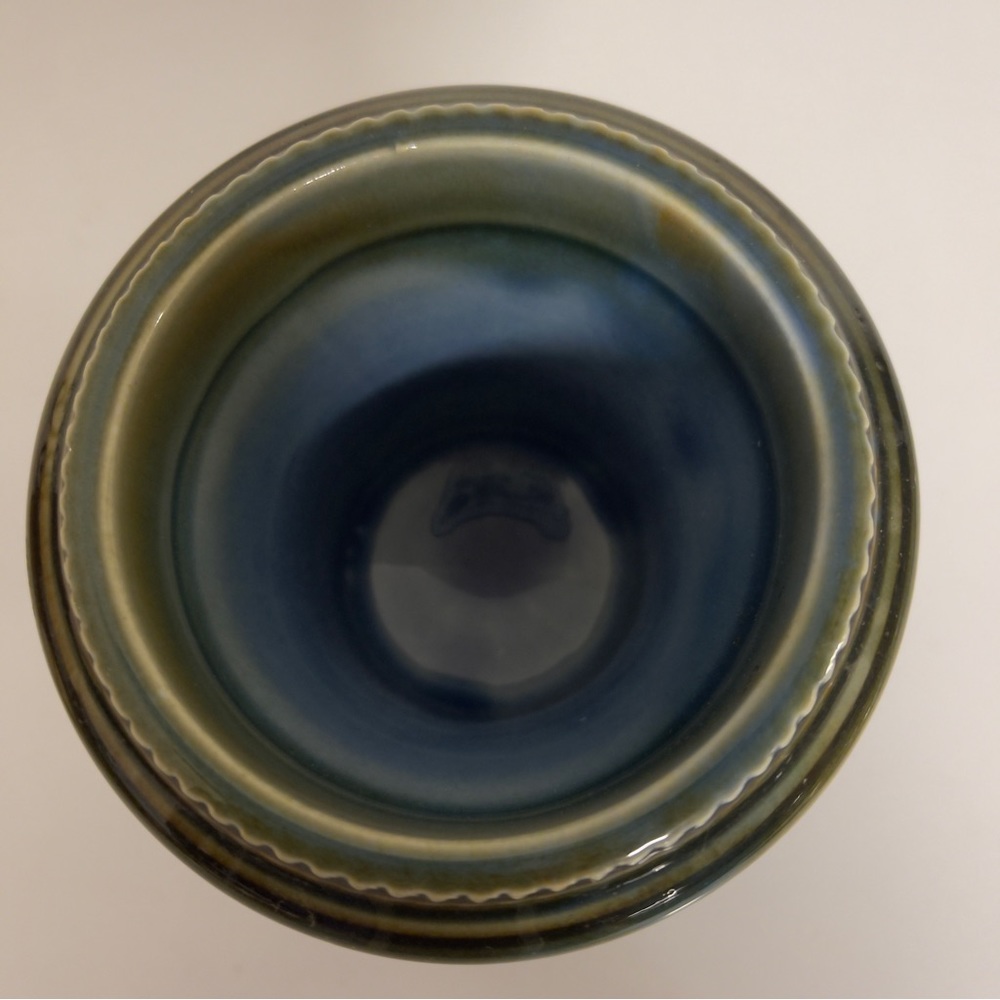 Vintage Wade Ireland Porcelain Small Vase - Picture 3 of 4